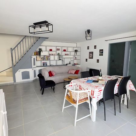Cottage Overlord - 6 Personnes - Plages Du Debarquement Formigny 外观 照片