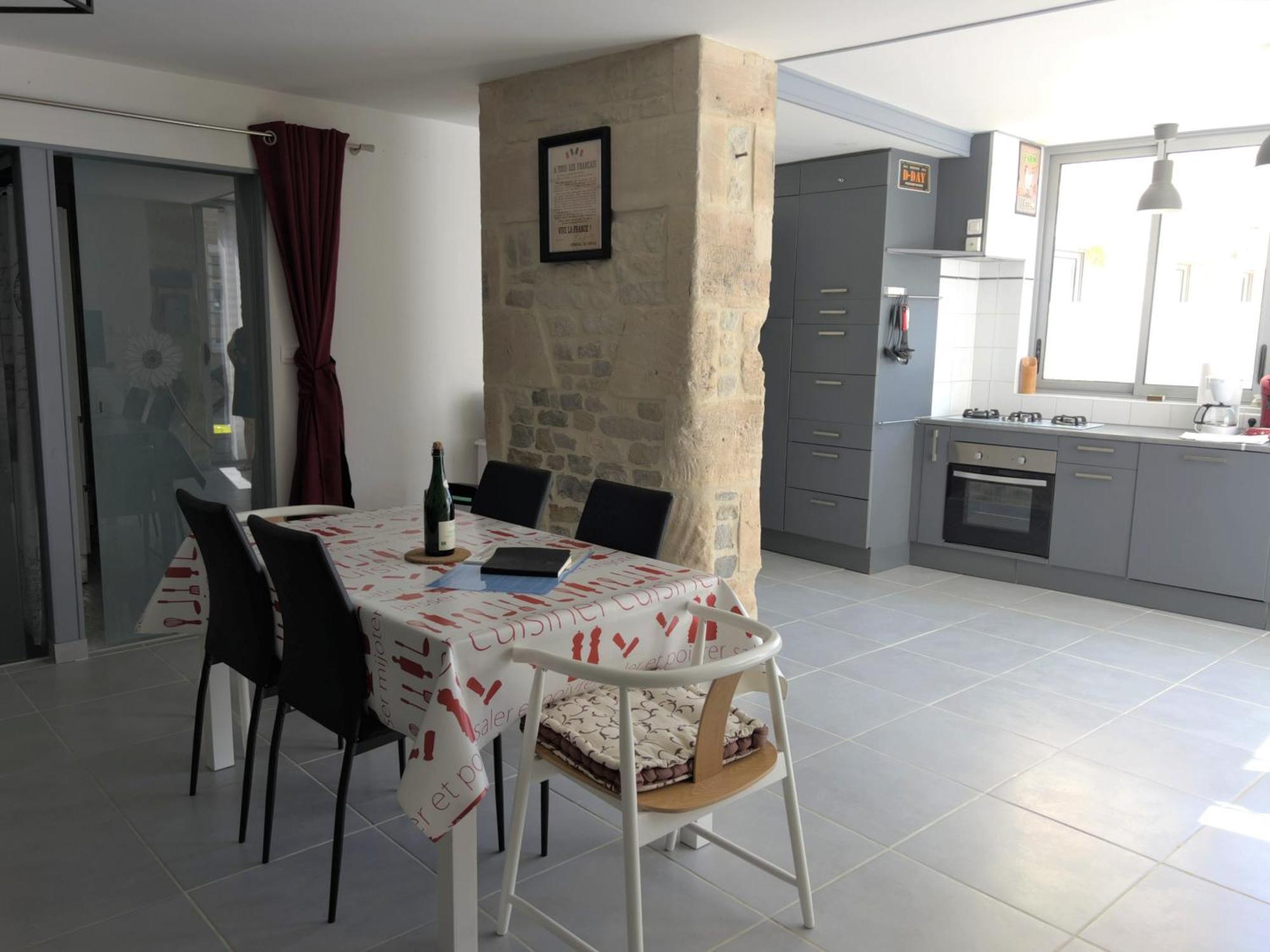 Cottage Overlord - 6 Personnes - Plages Du Debarquement Formigny 外观 照片